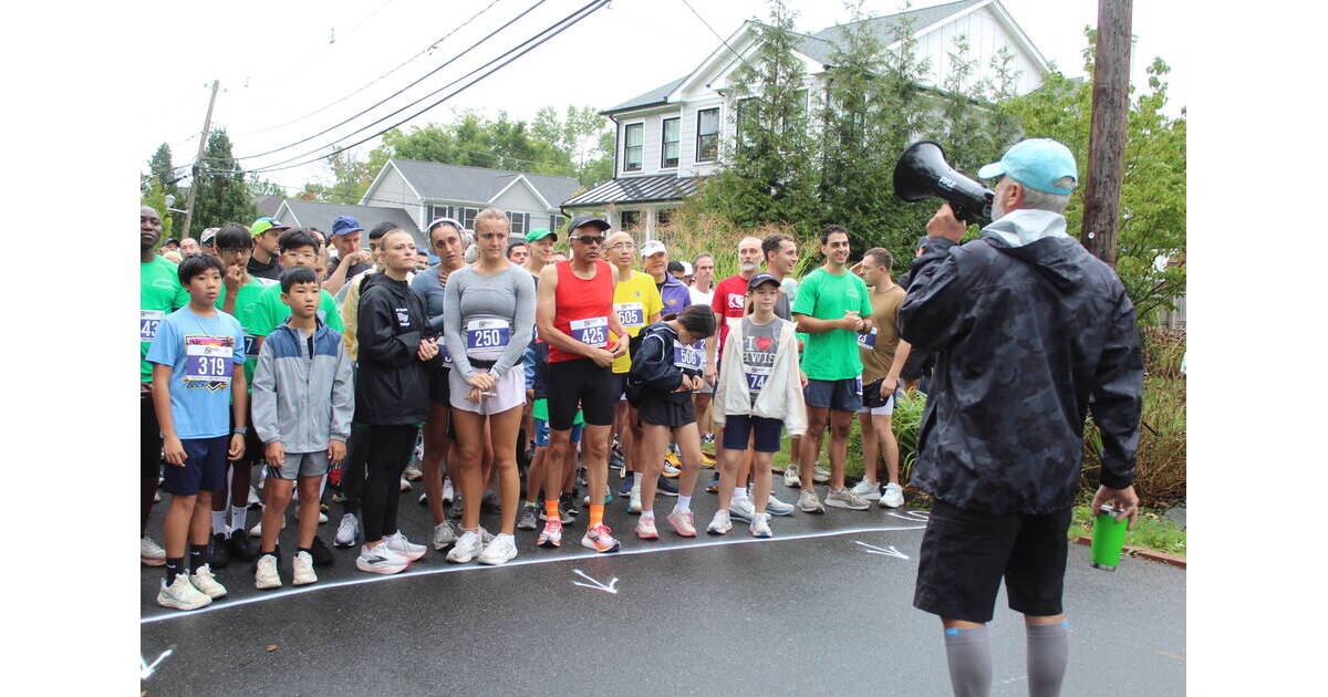 Rain Couldn't Dampen Spirits at Berkeley Heights 5K for Mental Health: Photo Gallery