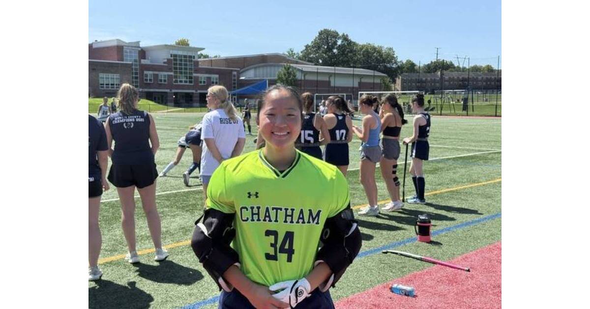 Presti Overtime Goal on Chatham Penalty Corner Lifts Cougars to 3-2 Win at West Morris; Goalie Lee Makes 12 Saves for Chatham