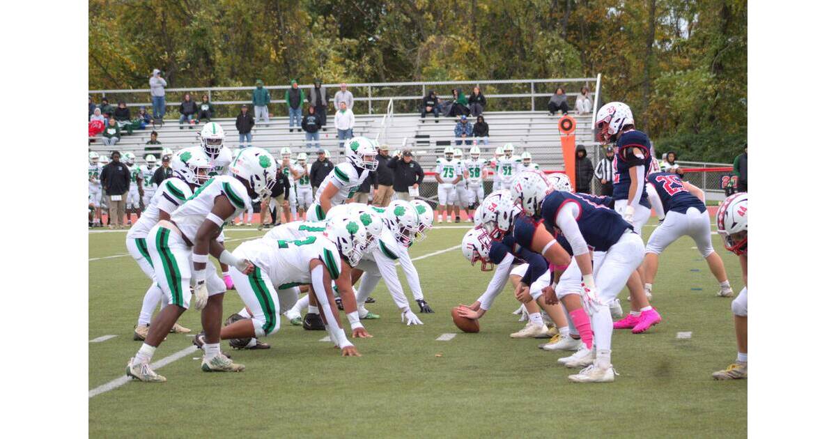 Football: Gov. Livingston Defeats South Plainfield, 14-7